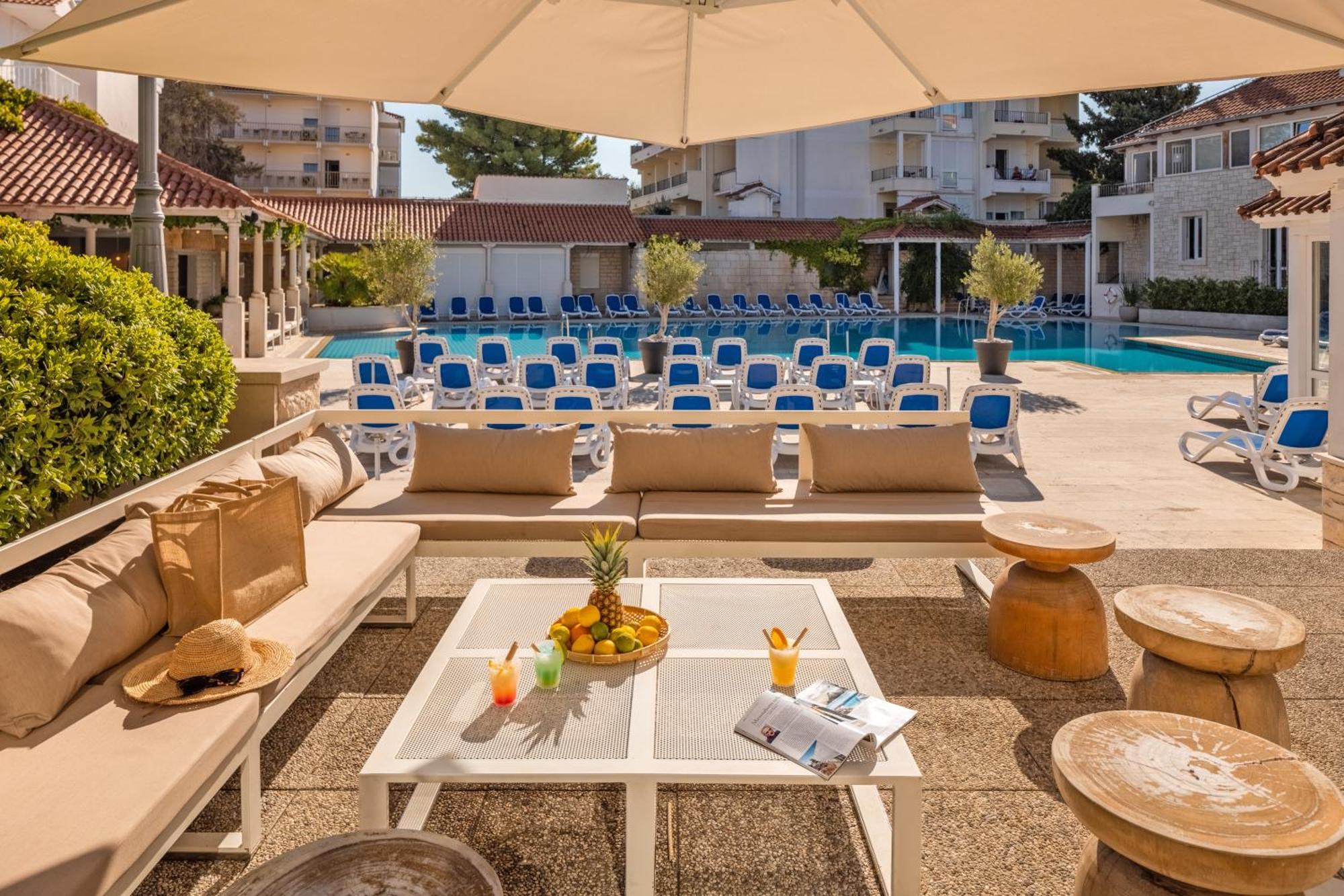 Hotel Waterman Kaktus Supetar Exteriér fotografie