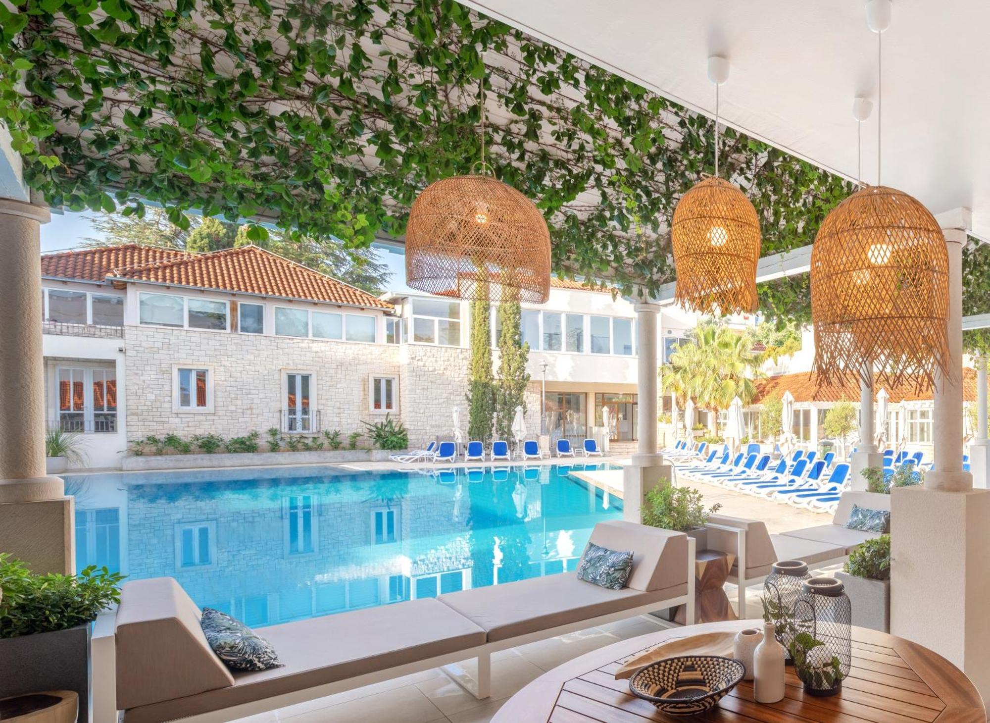 Hotel Waterman Kaktus Supetar Exteriér fotografie